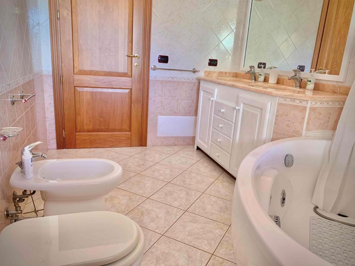 Casa Di Famiglia Apartment Alghero Ngoại thất bức ảnh
